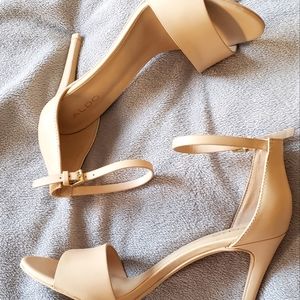 Aldo heeled sandals- Beige